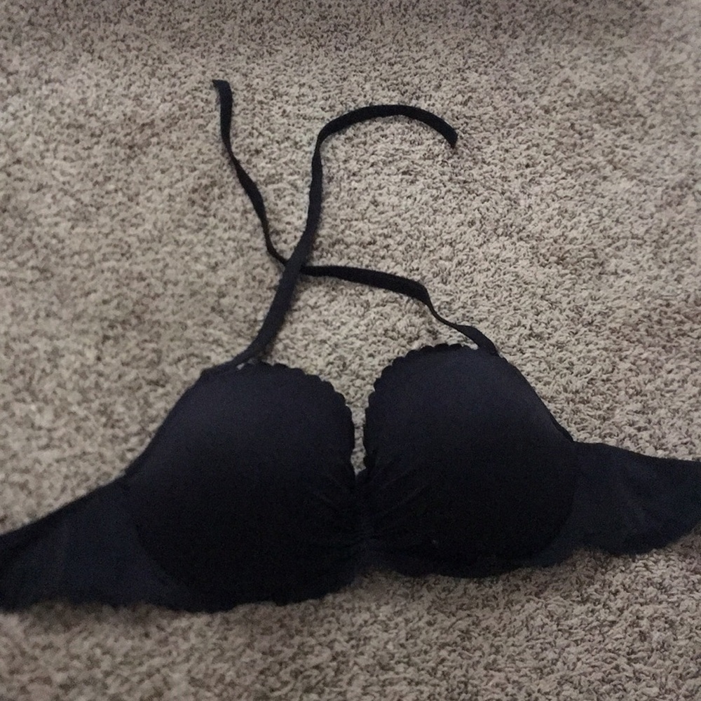 Victoria’s Secret bikini top 36DDD